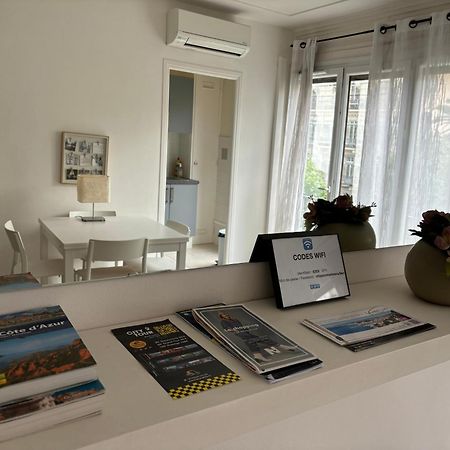 Bel Appartement De Gill Centre Ville Nice Buitenkant foto